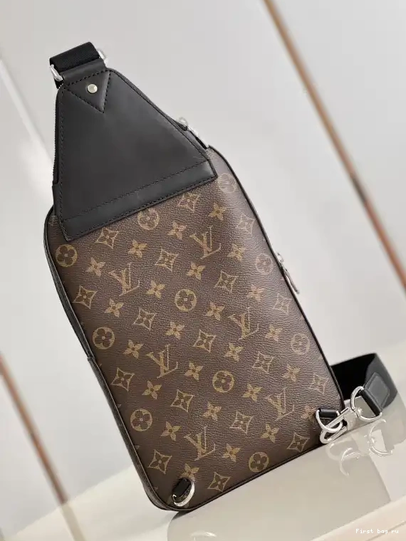 First bag ru NM Slingbag VUITTON LOUIS Avenue 0622